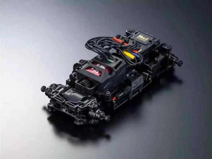 Produktbild Kyosho Europe Mini-Z MA030 EVO2 Chassis Set AWD 1:27 (ARR Almost-Ready-to-Race)