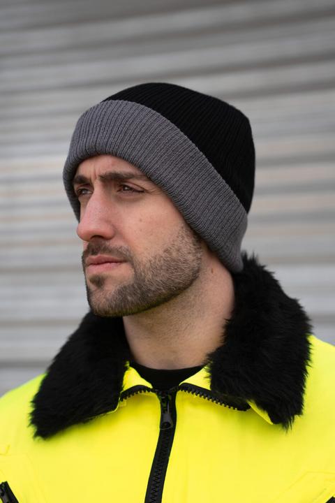 Actual product image Korntex Strickmütze „Metz“ - Hauptfarbe Schwarz, Umschlag in Grau