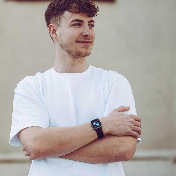 Produktbild Hama Fit Watch 5910 (37 mm)