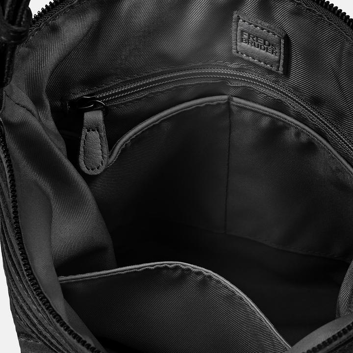 Actual product image FredsBruder Gürtelinchen Umhängetasche Leder 22 cm