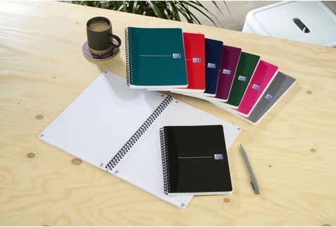 Actual product image Oxford College notepad Essentials (A5, Lined, Soft cover)