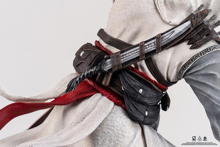 Actual product image Pure Arts Assassin's Creed Statue 1/6 Hunt for the Nine Scale Diorama 44 cm
