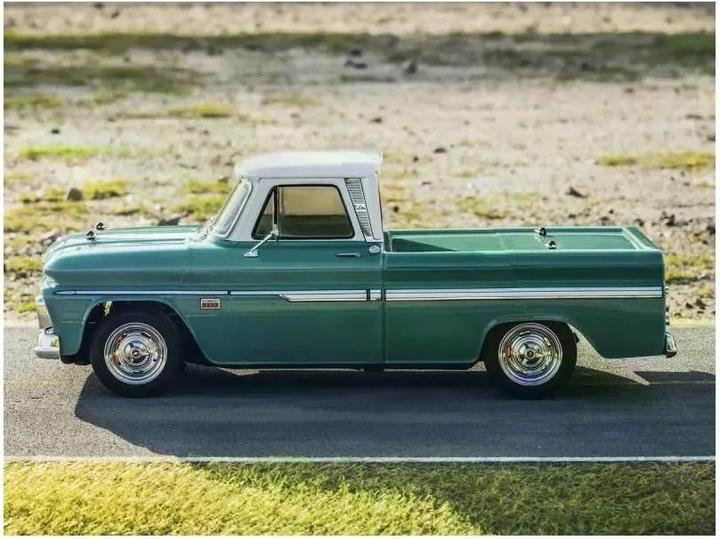 Produktbild Kyosho Tourenwagen Fazer MK2 Chevy C10 Fleetside 1966 ARTR 1:10 (RTR Ready-to-Run)