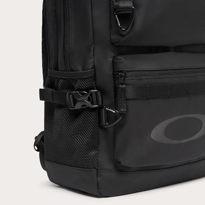 Actual product image Oakley Rover Laptop Backpack (25 l)