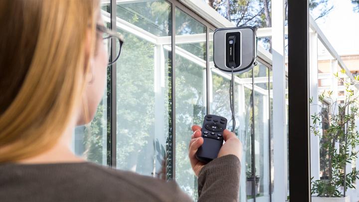 Actual product image Cecotec Robot Lave-vitres compatible Conga WinDroid 970 (Noir)