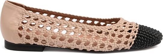 Actual product image Konstantin Starke Trania (38)