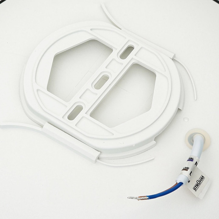 Produktbild Licht-Erlebnisse Deckenlampe Jonas (890 lm)