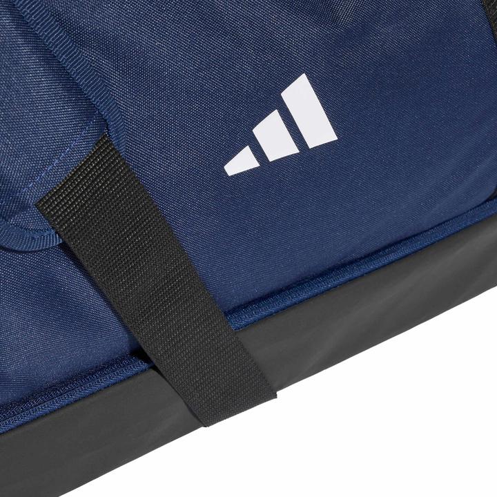Actual product image Adidas Tiro Reisetasche mit Bodenfach