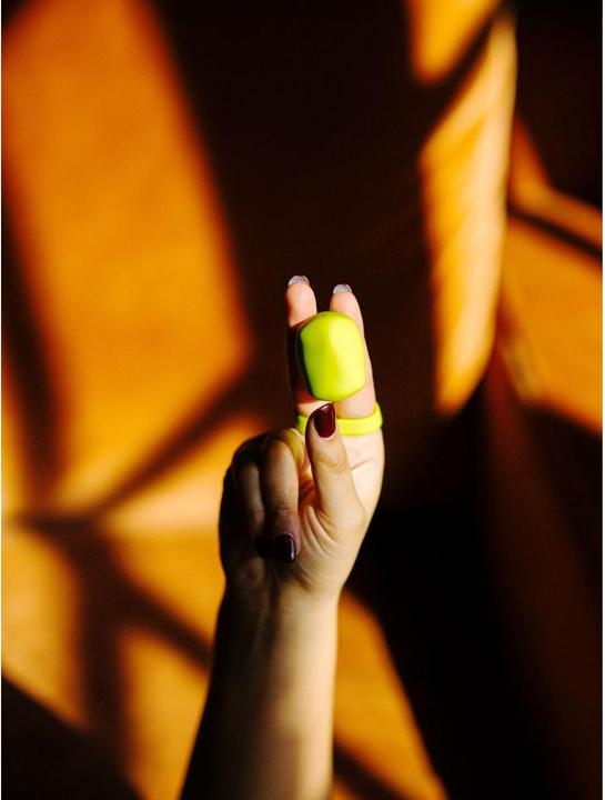 Actual product image Dame Products Fin Finger Vibrator Citrus