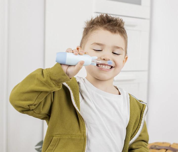 Image du produit Innogio GIOrconejo Brosse à dents électrique pour enfants avec 7 couleurs LED Poignée en silicone 4 modes