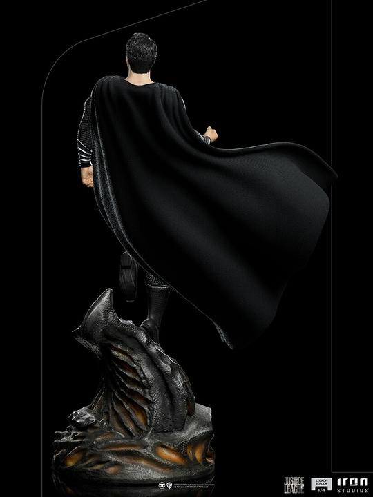 Immagine prodotto Iron Studios JUSTICE LEAGUE -Superman Tuta Nera -Statuetta Legacy Replica 1/4 69cm