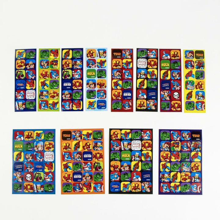 Actual product image Cerdá Marvel stickers set 1000pcs