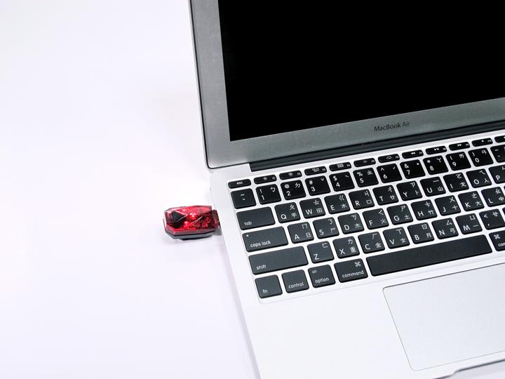 Produktbild Infini Mini Lava (8 lm, 8 lm)