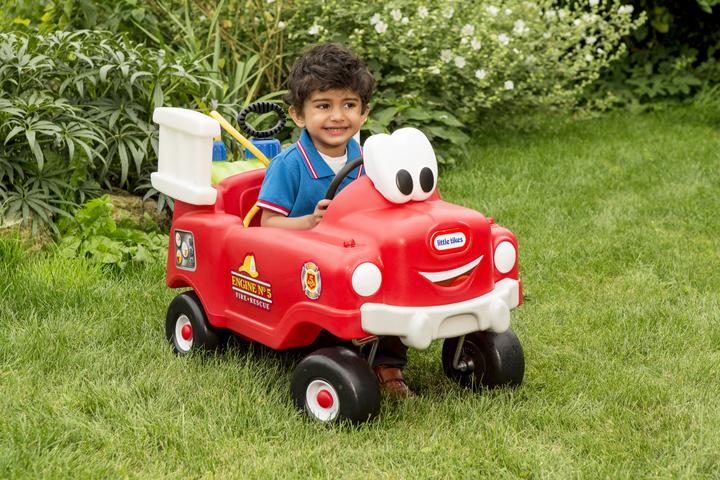 Actual product image Little Tikes Spray & Rescue Fire Truck