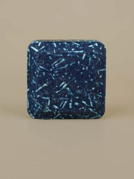 Actual product image Green Room Suds Colour Correction Blue (Solid shampoo, Silver shampoo)