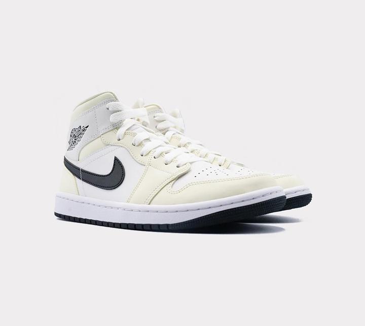 Immagine prodotto Nike Air Jordan 1 (39)