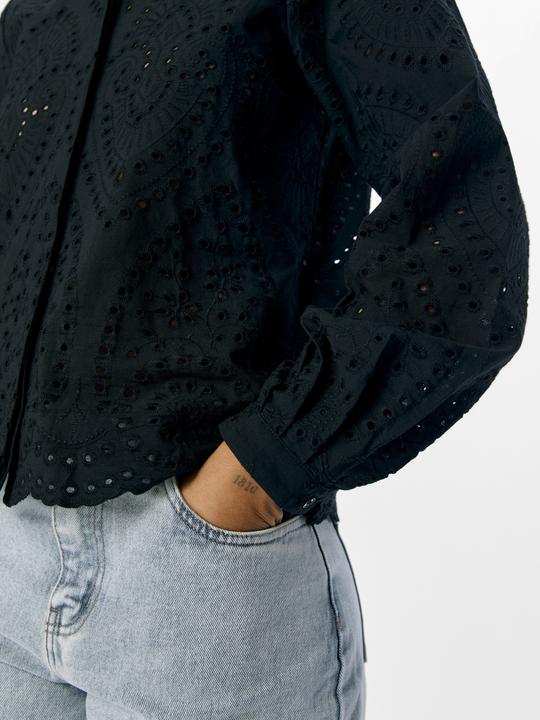 Actual product image Object Broderie Anglaise Hemd (40)