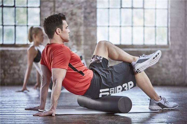 Actual product image Reebok Long Foam Roller (15 cm)
