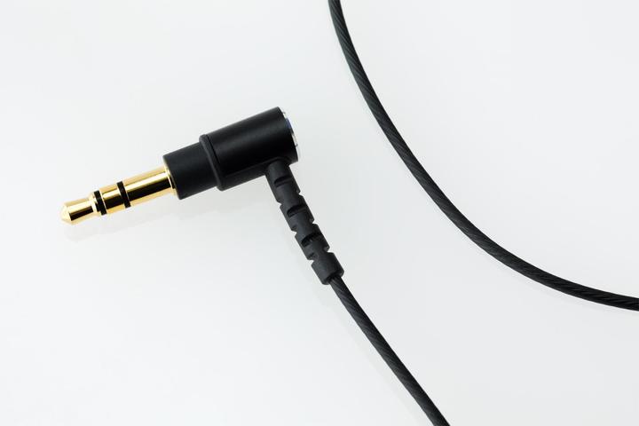 Produktbild FINAL F3100 (Kabelgebunden)