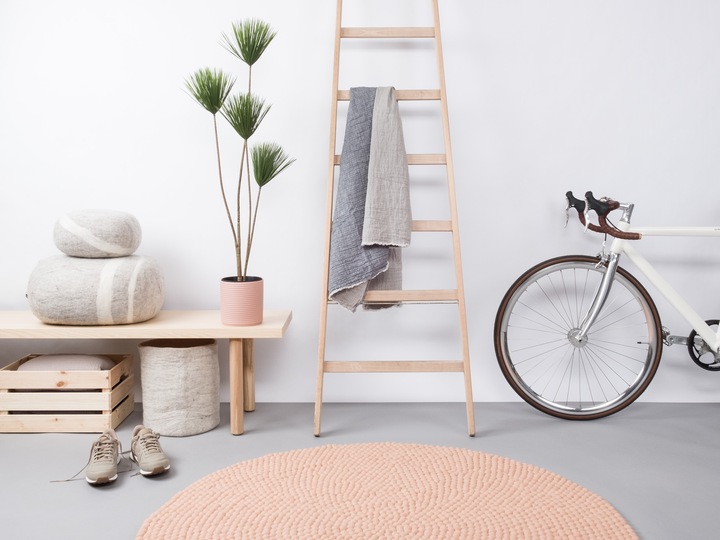 Actual product image Myfelt Merle felt ball carpet round (120 x 120 cm)