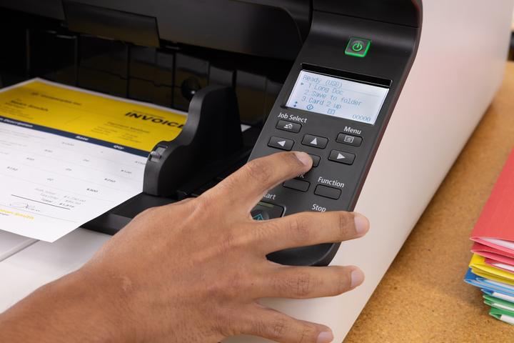 Actual product image Canon DR-G2110 (USB, LAN, WLAN)