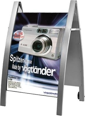 Image du produit Kerkmann Panneau d'affichage Boston, DIN A1, alu argenté, mobile en acier, résistant aux intempéries, pour