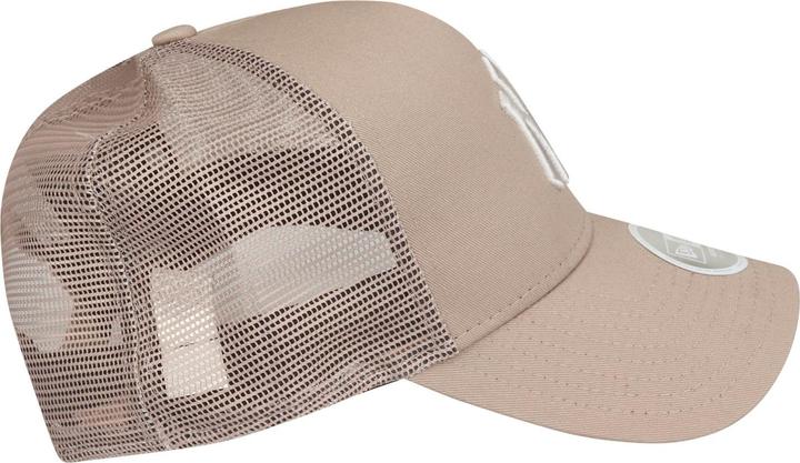 Actual product image New Era Trucker New York Yankees Ash Brown