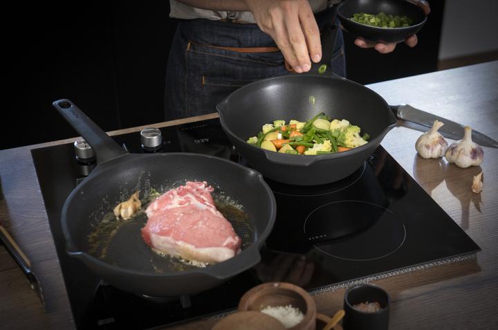 Produktbild Tefal Wok Robusto (28 cm, Wok Pfanne, Aluminiumguss)