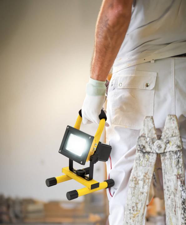 Produktbild Globo Bernd LED Aussenleuchte 7W Tageslichtweiss IP54 Gelb, Aluminium Druckguss 22,5cm 34209