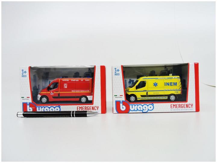 Actual product image Bburago Renault Master Ambulance Guard 1:50