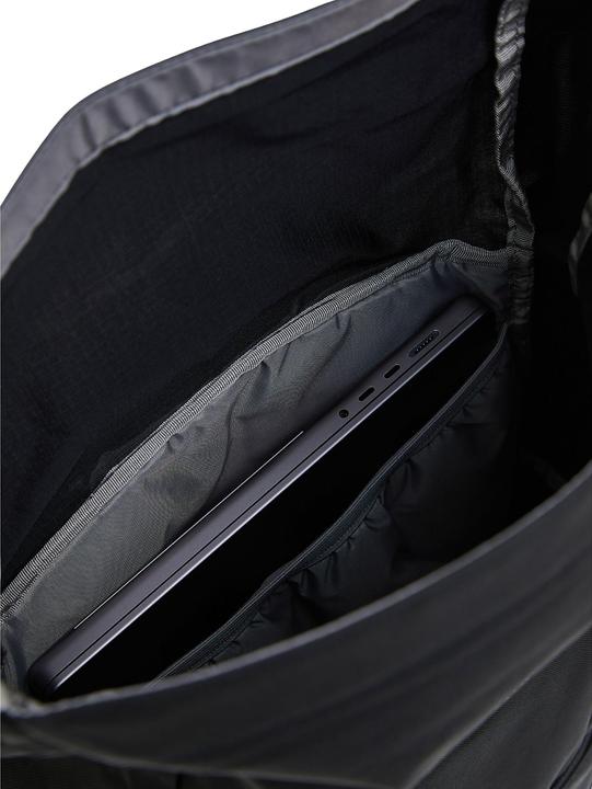 Produktbild Peak Performance Roll Top