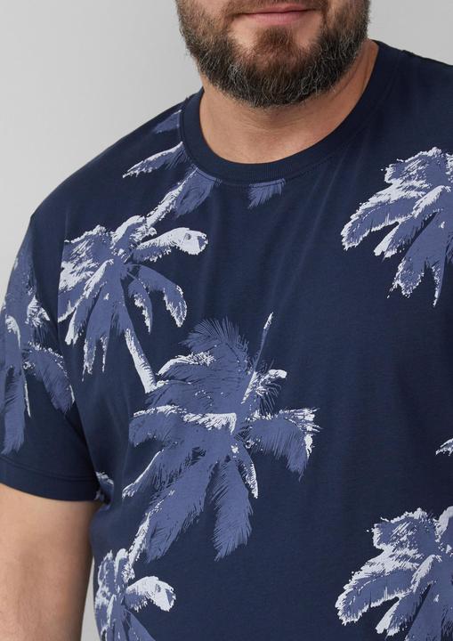 Produktbild S.Oliver T-Shirt T-Shirt aus Baumwolle mit All-over-Print (XXL)