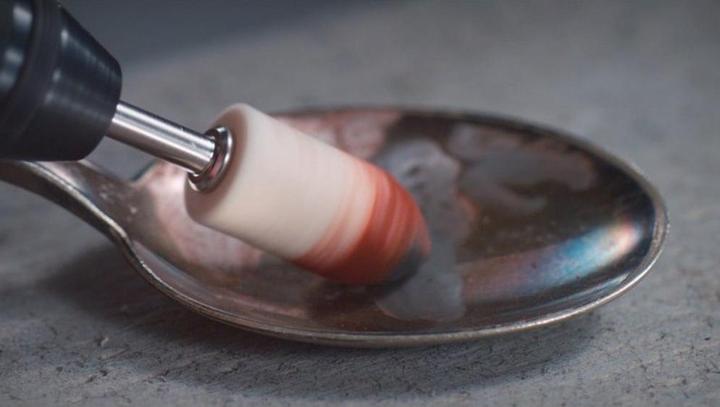 Actual product image Dremel Screw mandrel 401