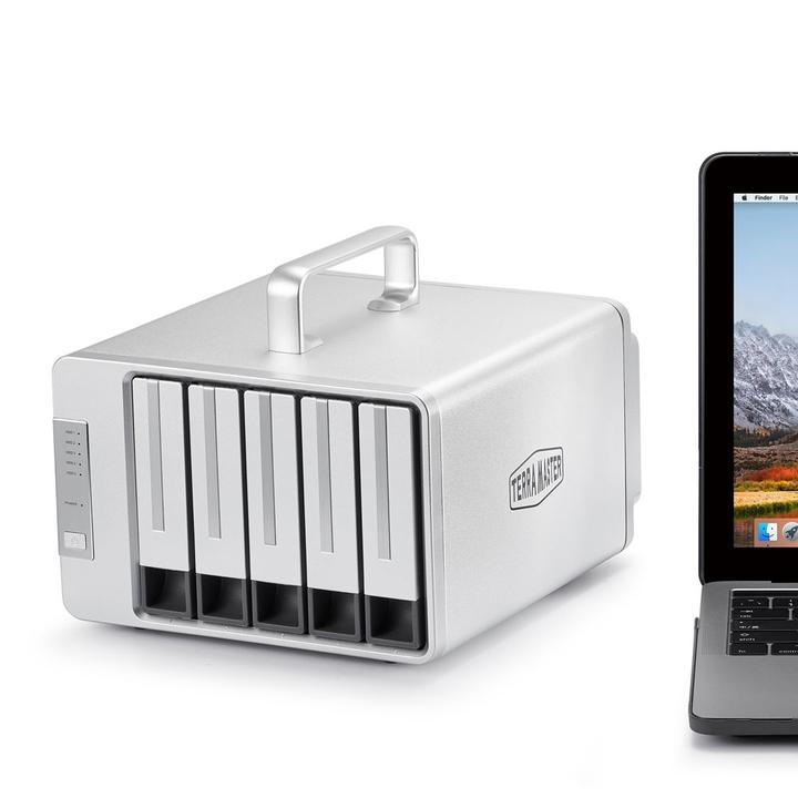 Actual product image Terramaster D5 (2.5", 3.5")