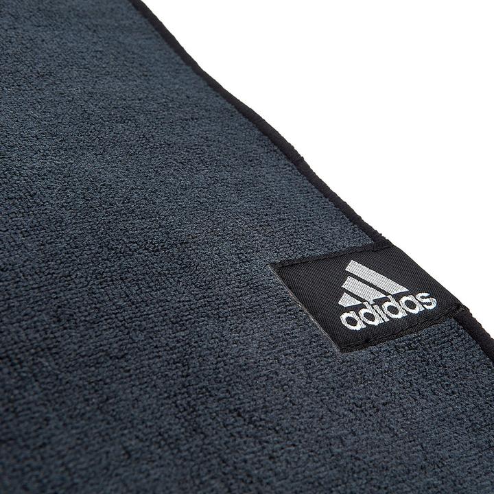 Actual product image Adidas Hot (2 mm)