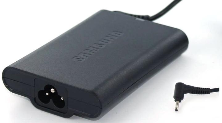 Actual product image Samsung Original power supply unit for ATIV BOOK 9 LITE 905S3G-K02EN Original (40 W)