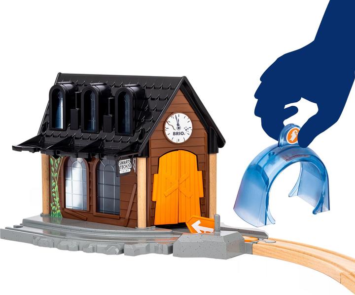 Produktbild Brio Spooky Train Station