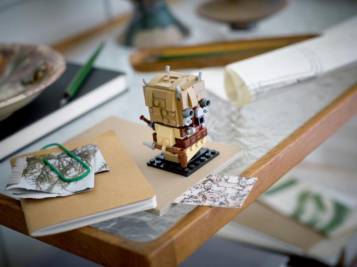 Actual product image LEGO Tusken Raider (40615, LEGO Brickheadz)