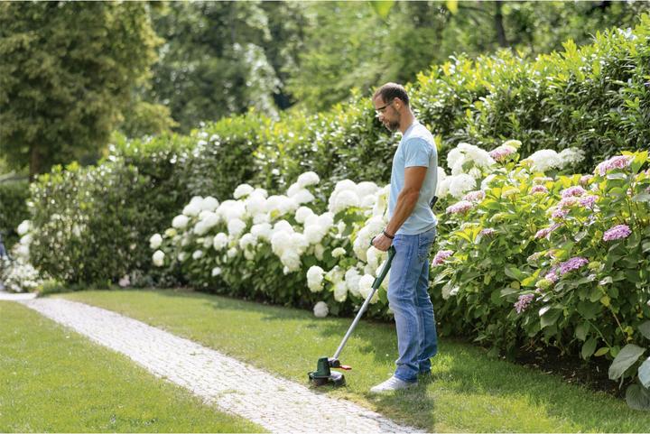 Actual product image Bosch Home & Garden UniversalGrassCut 18V-26 (Trim line)