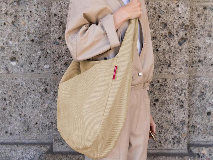 Produktbild reisenthel moonbag cord sand