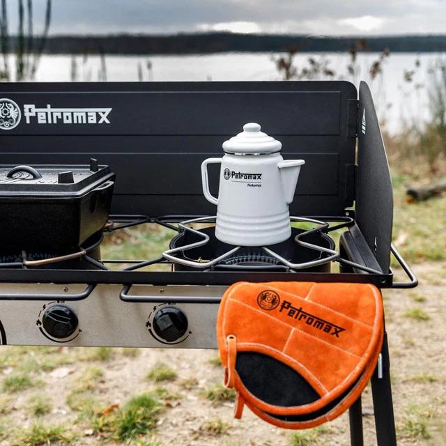 Produktbild Petromax Topflappen 'Aramid Pro 300' mit Eingriff 2 Stück feuerfest (100% Aramid (Polyamid), 100% Polyester, rauleder, enthält nichttextile Bestandteile tierischen Ursprungs)