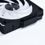 Immagine prodotto Lian-Li UNI FAN CL Wireless Lüfter, 3er-Pack, 120mm, schwarz (120 mm, 3 x)