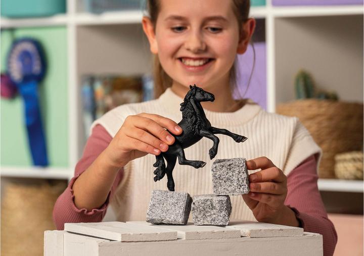 Produktbild Schleich Friese Hengst