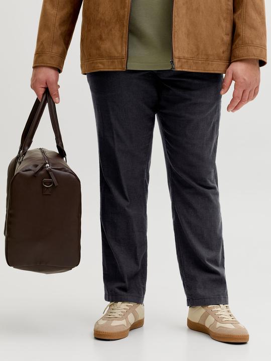 Actual product image Jack & Jones Plus Size Relaxed Fit Relaxed Fit Hosen Relaxed Fit Hosen (48)