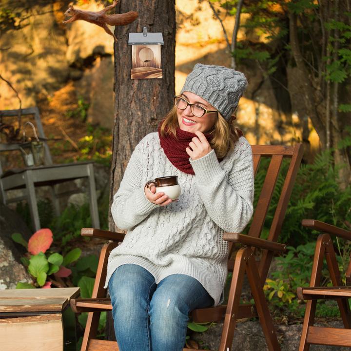 Actual product image Relaxdays Squirrel Feeder with Roof