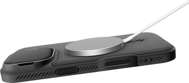 Actual product image Spigen - Optik Armor MagSafe - iPhone 17 - Black (Apple iPhone 17)