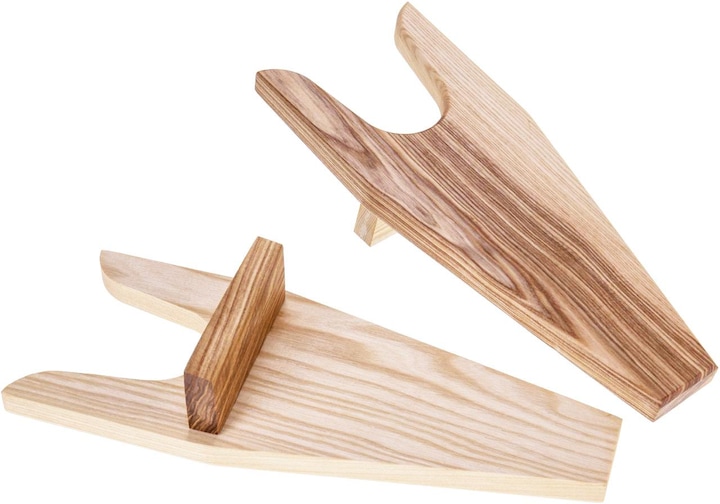 Actual product image La Mia! Sturdy wooden boot jack made of oiled ash - practical shoe puller