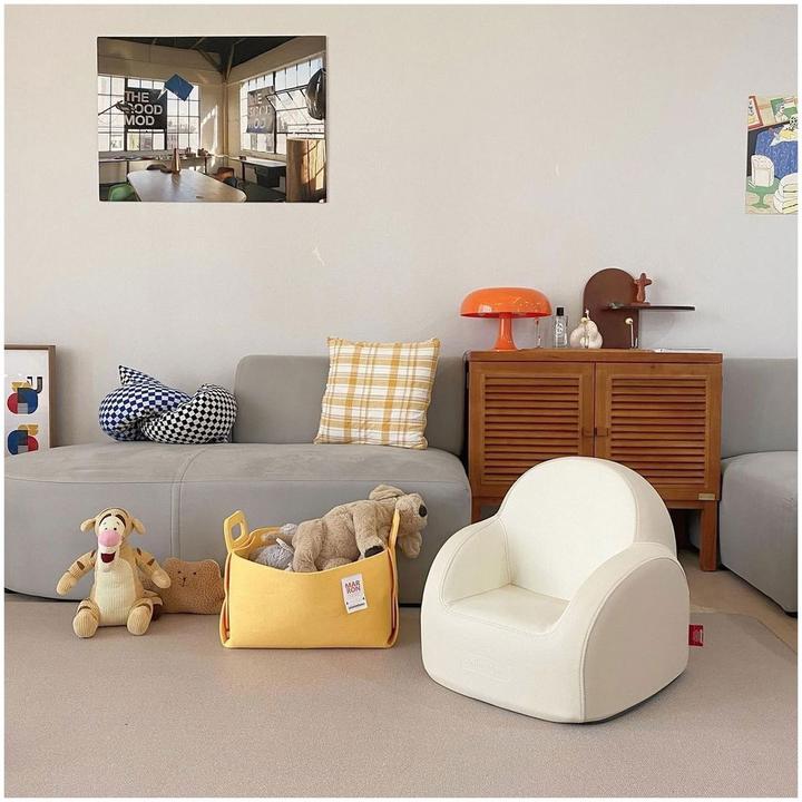 Actual product image Dwinguler Armchair