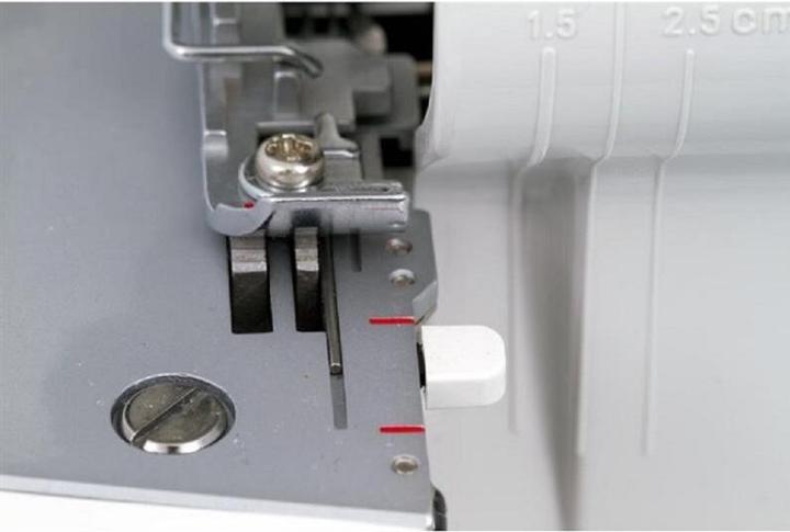 Produktbild Juki Overlock MO-654DEN/CE6
