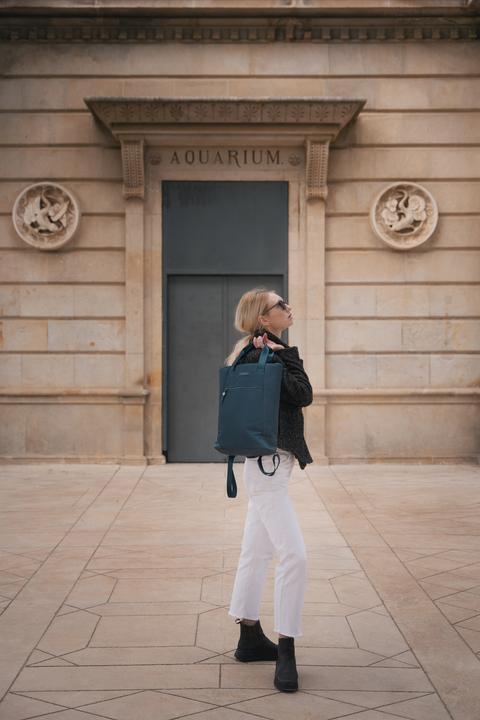 Image du produit Targus Sac à dos pour ordinateur portable 15-16 "TBB65 2in1 Convertible,midnight navy,Avila (12.50 l)